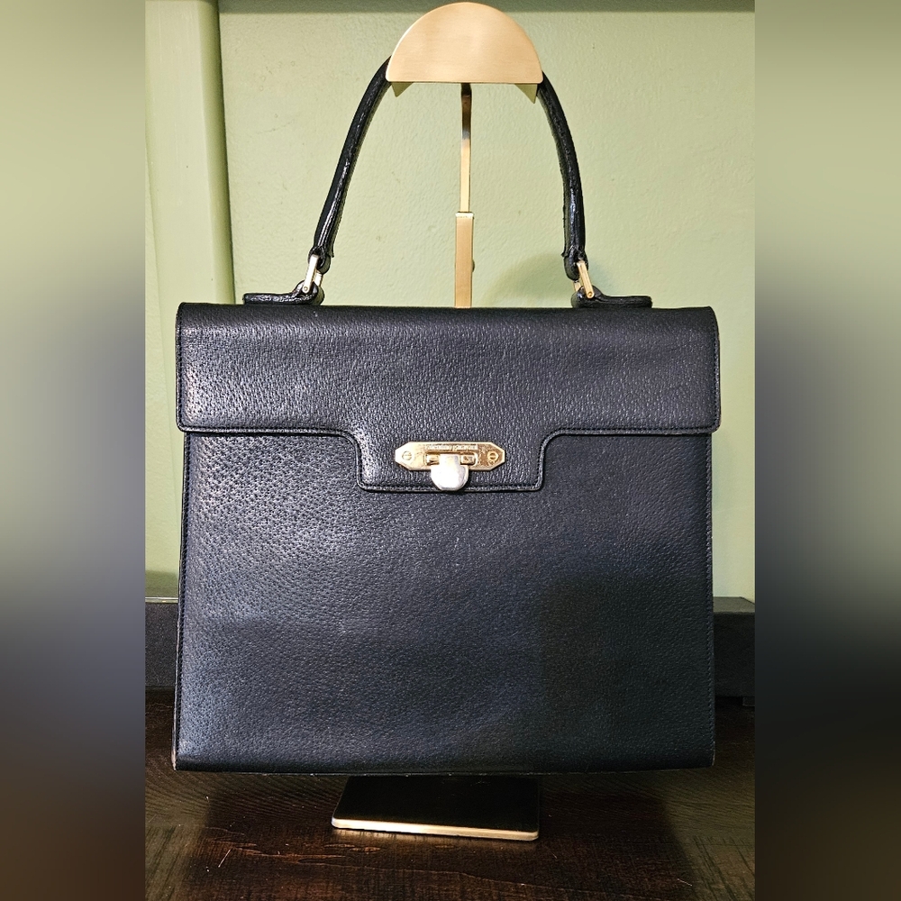 Classic Valentino Garavani Handbag Black Leather Kelly Style Purse